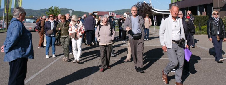 000200